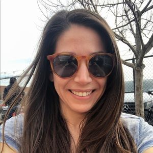 Meet your Posher, Samantha